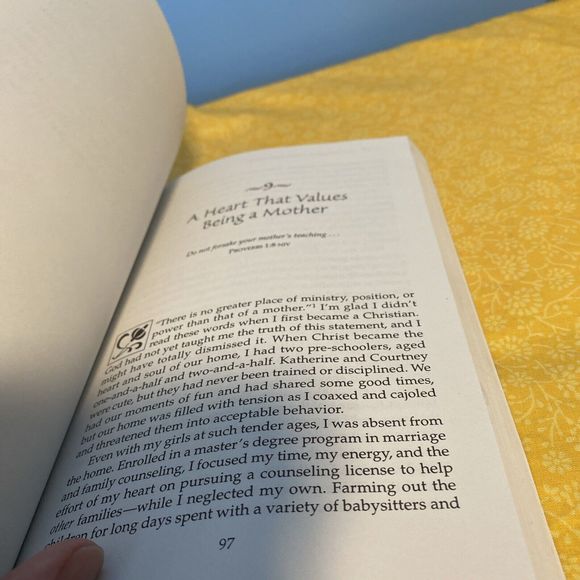 A Woman after God's Own Heart : Following His Design for Becoming a Woman of... - Picture 6 of 7